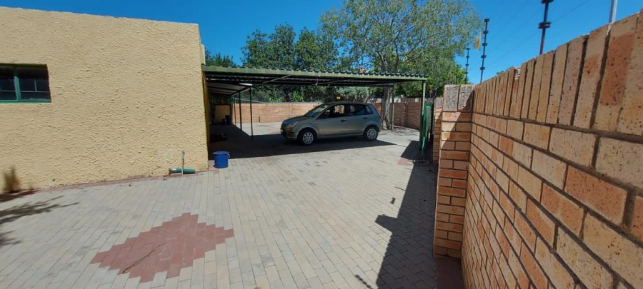  Bedroom Property for Sale in Herlear Northern Cape